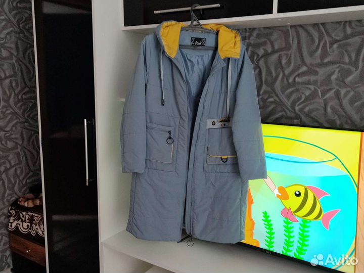 Плащ женский новый