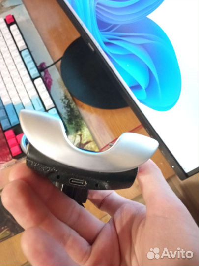 Держатель для смартфона автомобильный