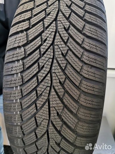 Continental WinterContact TS 870 P 325/40 R22 114V