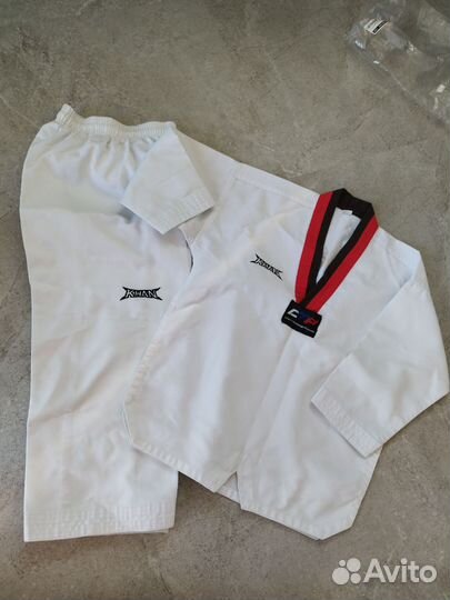 Костюм для тхэквондо