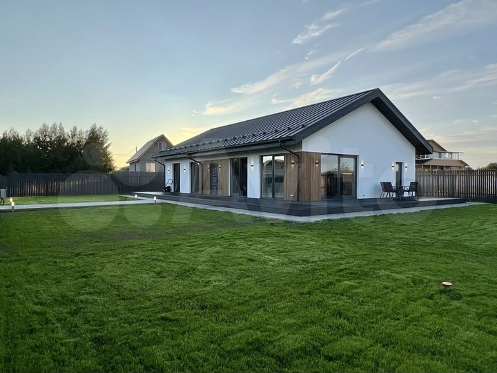 Дом 230 м² на участке 10 сот.