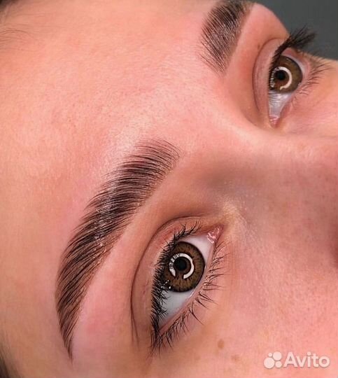 Маникюр, педикюр, брови