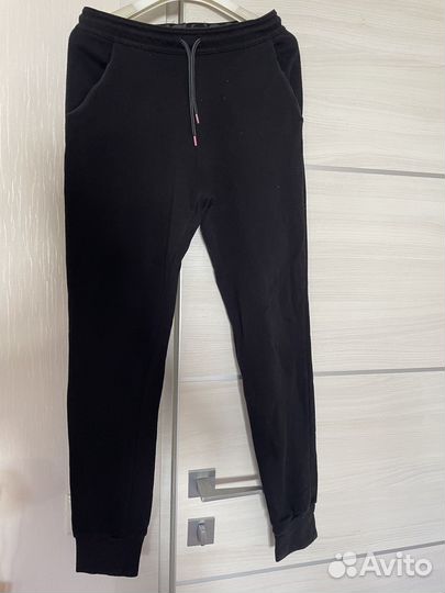 Спортивные брюки