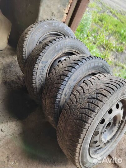 Bridgestone Ice Cruiser 7000 185/65 R15