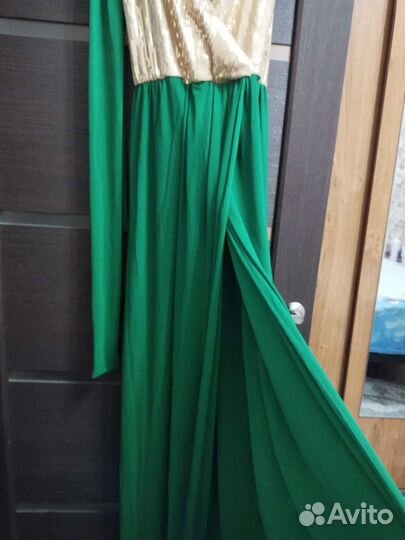 Вечернее платье