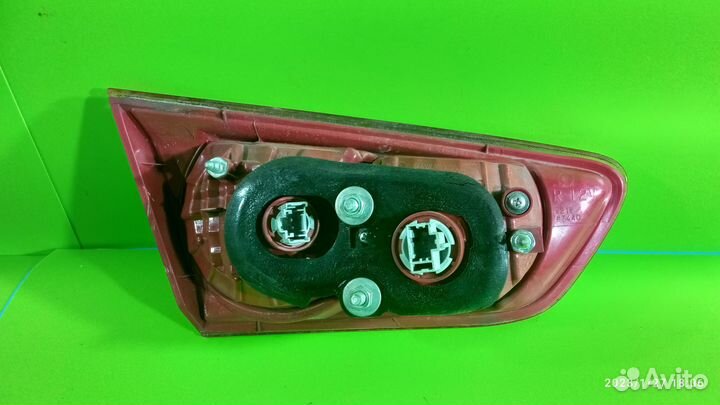 Фонарь внутренний правый для Mitsubishi Lancer 10