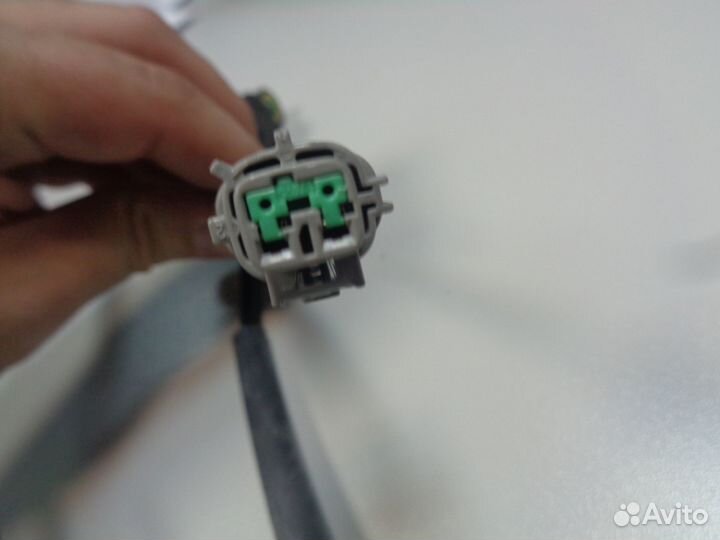 Новый датчик ABS передний левый Nissan 479116P000