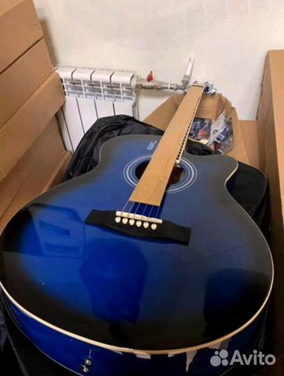 Акустическая гитара belucci