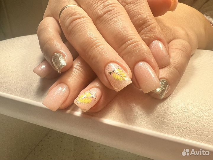 Маникюр с покрытие гель- лака