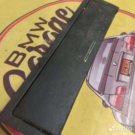 Bmw e46 вставка в центральной консоли