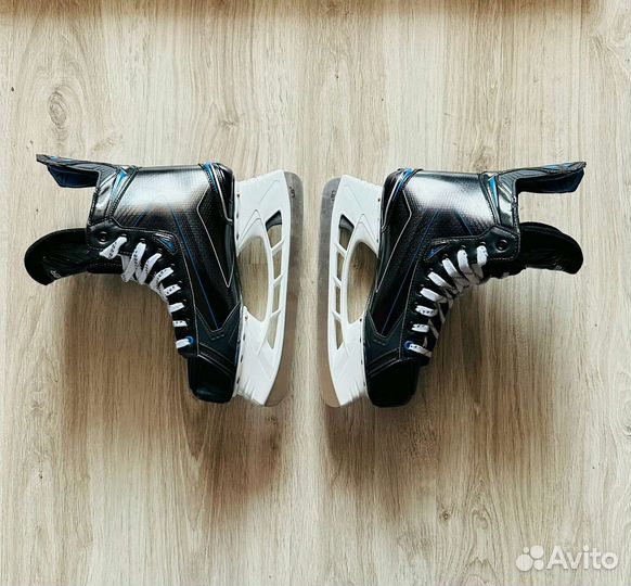 Коньки хоккейные bauer Nexus 2N 9.5D Новые