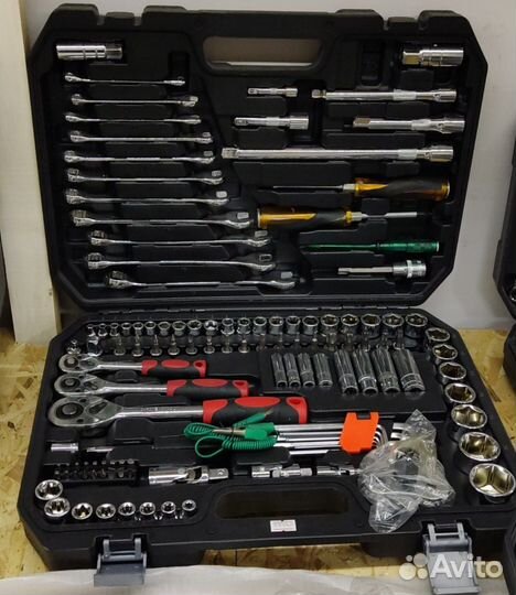 Набор инструментов для авто