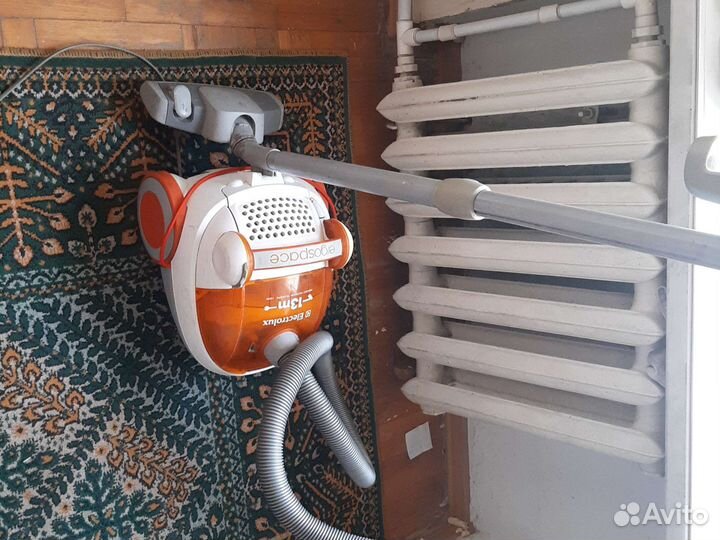 Пылесос на запчасти