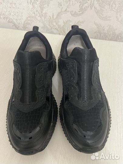 Кроссовки женские TJ collection