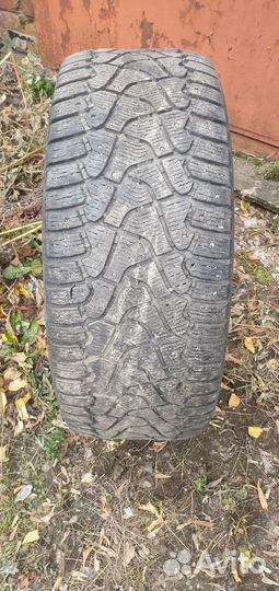 Pirelli Winter Ice Zero 285/60 R18