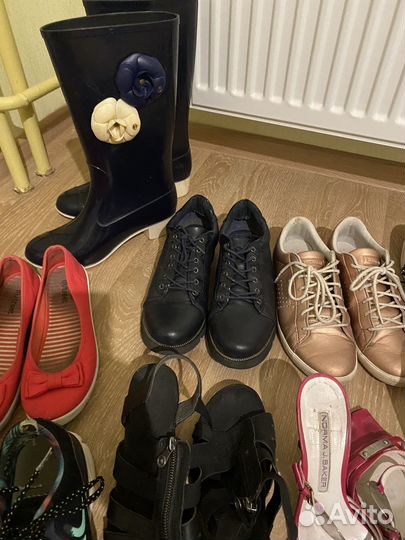 Обувь 16 пар (пакетом, 175 за пару) +пуховик