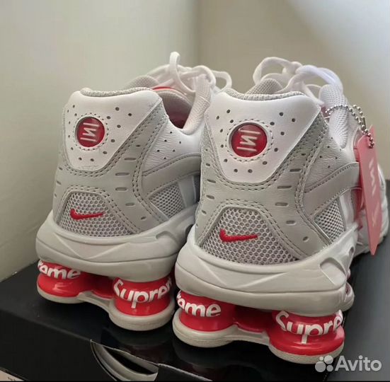 Nike shox x supreme