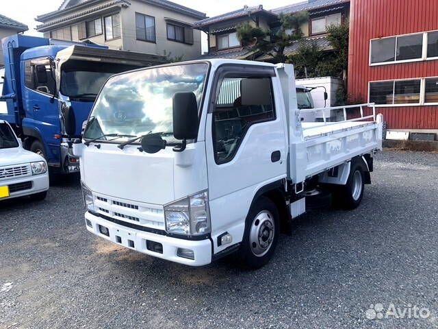 Isuzu Elf, 2012