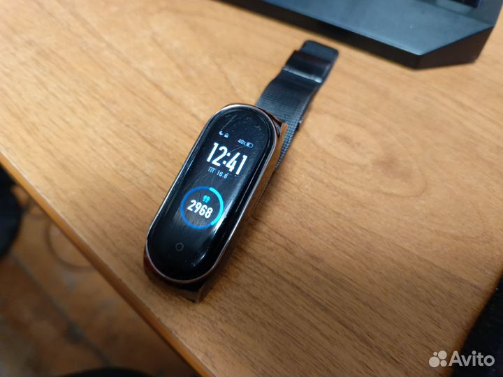 Фитнес браслет mi band 5