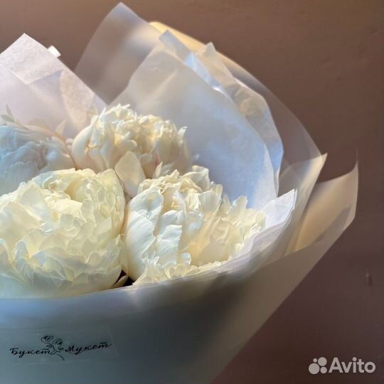 Букет цветов «Павлова» (белые пионы)