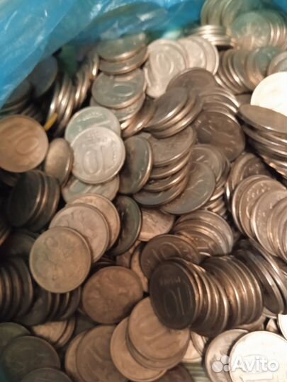 Монеты молодая Россия