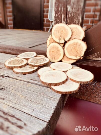 Подставка под горячее из дерева