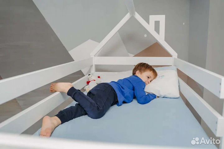 Двухъярусная кровать-домик classic (белая)