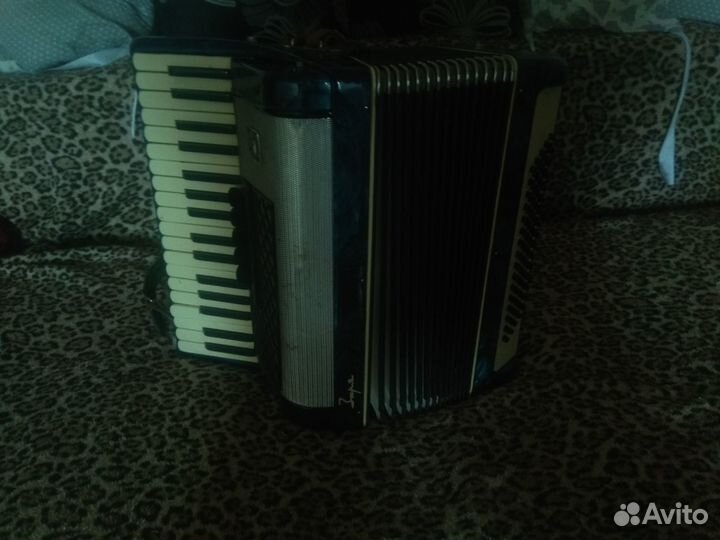 Акардион Заря