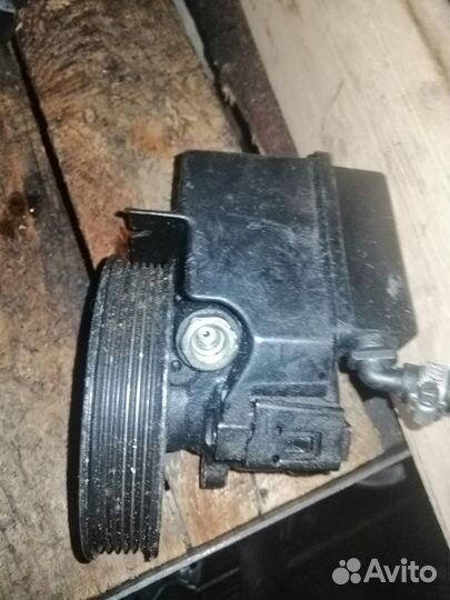 Гидроусилитель на volvo 960