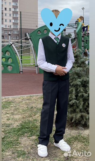 Жилетка для мальчика школьная 146