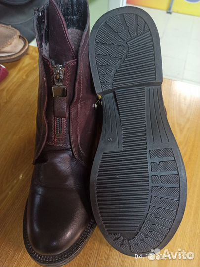 Ботинки женские натуральная кожа,мех 42р