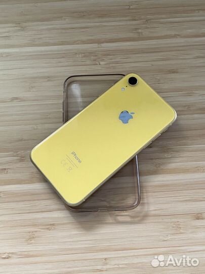 Apple iPhone XR 64GB
