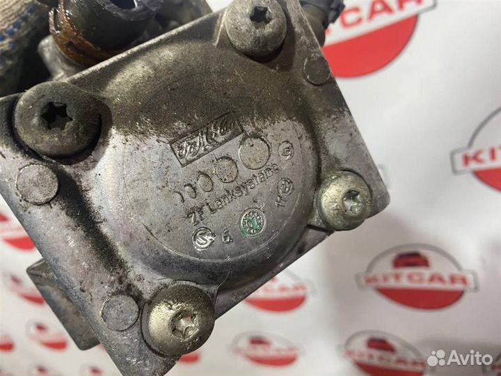 Насос гур Ford Focus 2