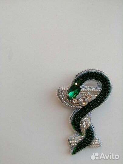 Брошь ручной работы