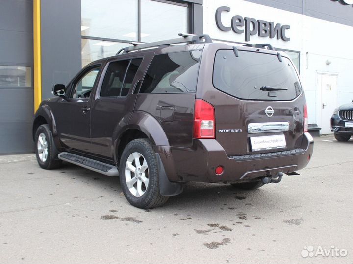 Nissan Pathfinder 2.5 AT, 2013, 117 921 км