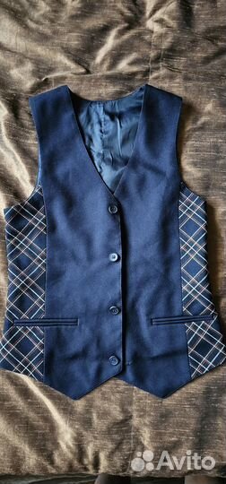 Жилетка для мальчика школьная 152