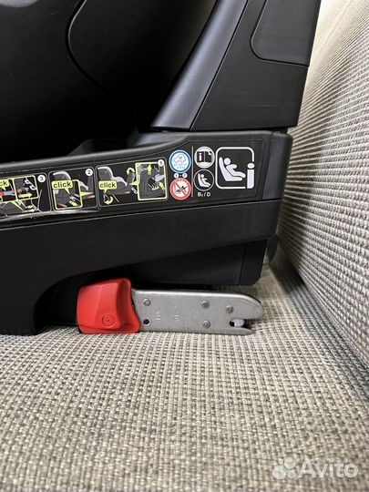 Britax roemer dualfix m i size