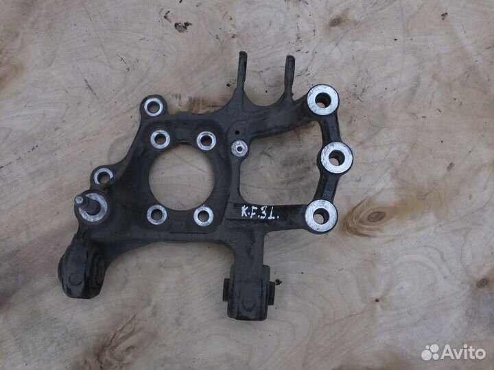 Кулак задний Mazda CX 5 левый и правый