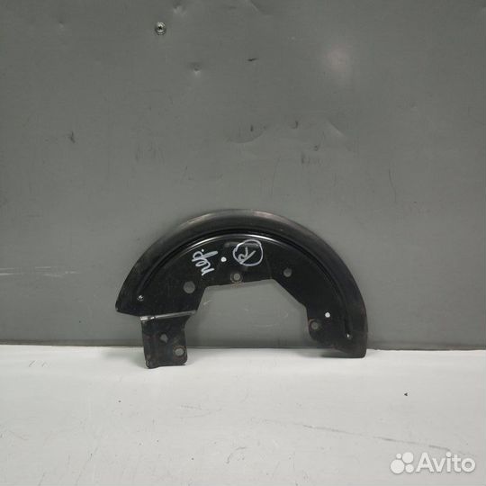 Пыльник тормозного диска передний правый Renault