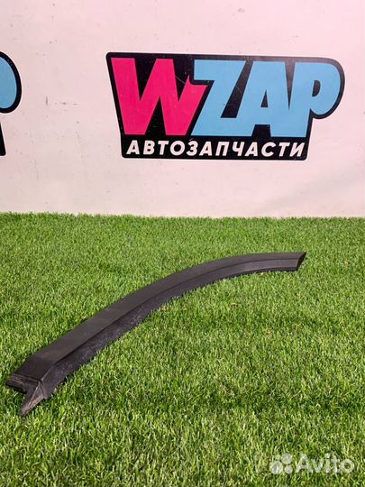 Молдинг двери задней левой Lexus RX 4 2017