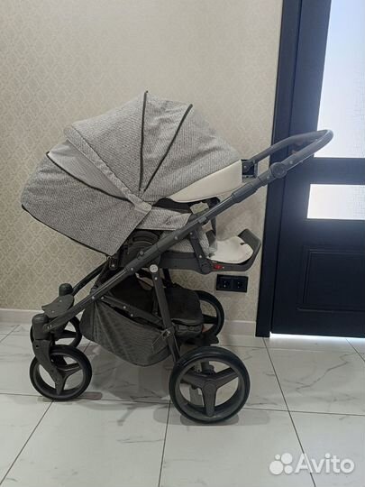 Коляска 2 в 1 adamex