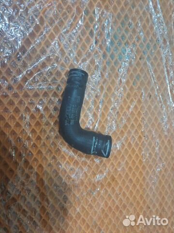 Патрубок Audi A6 C6 4F ccea 2010