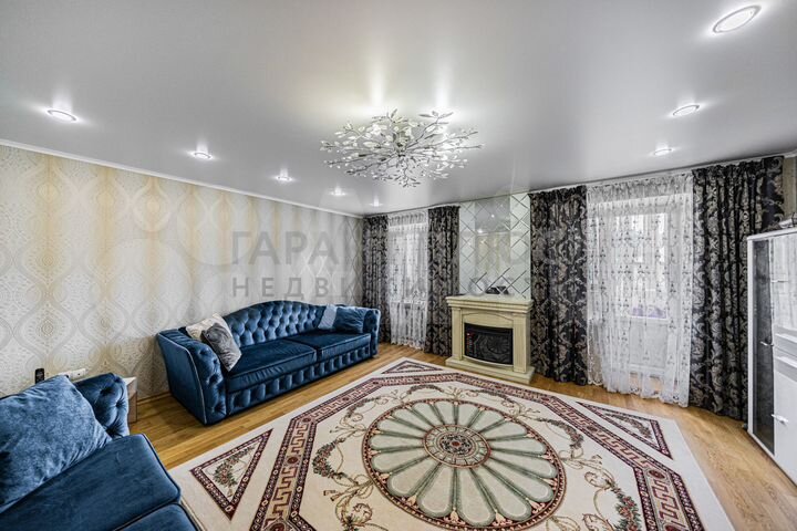 3-к. квартира, 125 м², 3/10 эт.