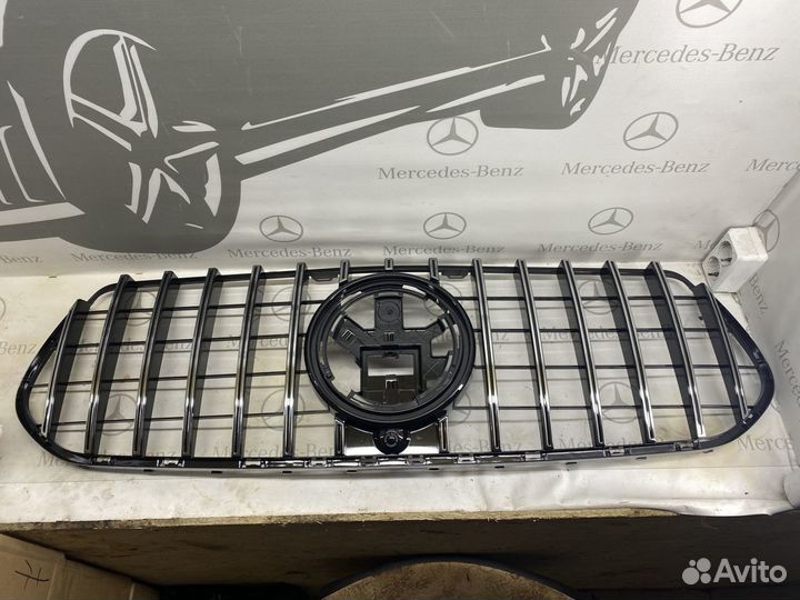Решетка радиатора на Mercedes Gls X167 хром