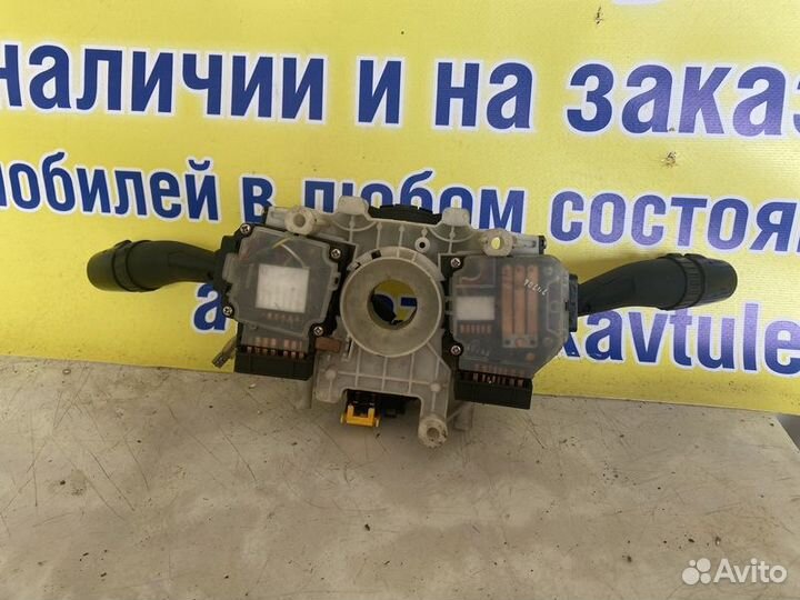 Переключатель подрулевой Hyundai Santa-fe