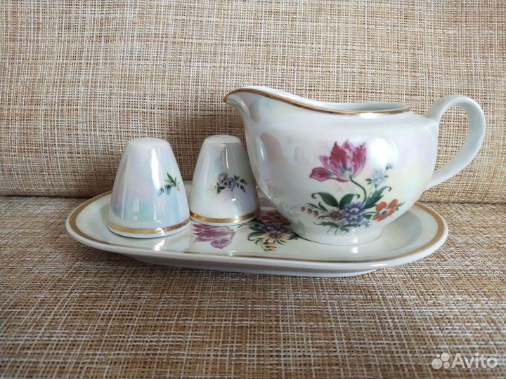 Столовый сервиз гдр,перламутр