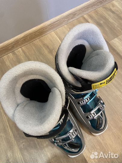 Горнолыжные ботинки Salomon 25.5