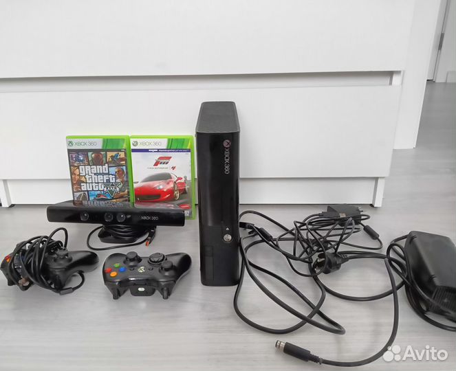 Игровая приставка xbox 360