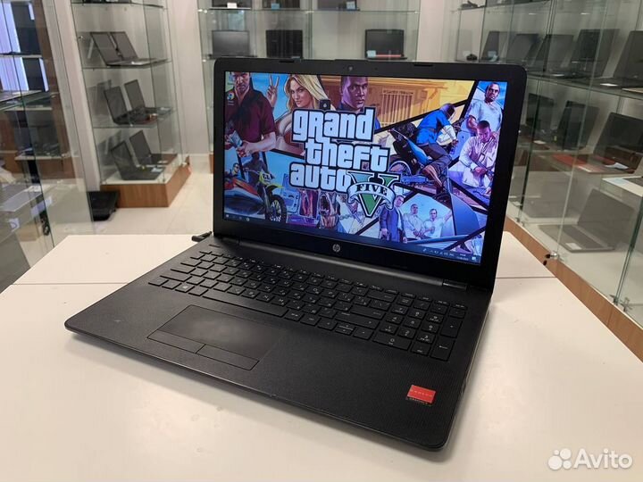 Ноутбук Hp (AMD A6/ 8gb ram/ SSD/ R5 M330)