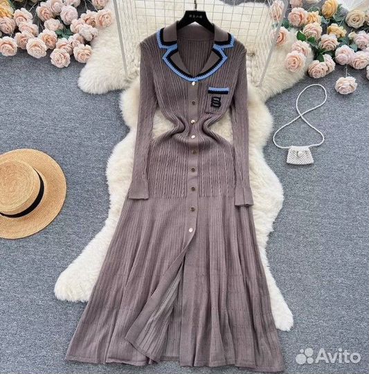Платье женское